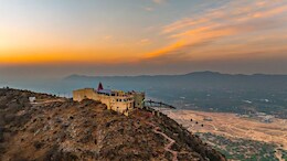 Rajasthan Weather: राजस्थान में बाड़मेर में पारा 35 के पार, वेस्टर्न डिस्टर्बेंस से मौसम बदलने के आसार; 17 से फिर बरसेंगे बादल