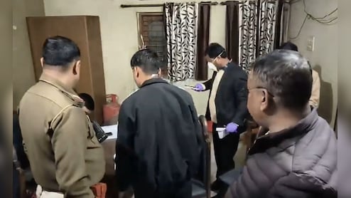 मां हाई कोर्ट वकील, बेटा CA और नाबालिग बेटी... रांची में तीनों ने की खुदकुशी की कोशिश, बेटे की गई जान