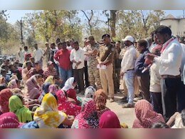 टीआई ने जनपद सदस्य से की गाली‑गलौज! आदिवासी समाज का फूटा गुस्सा, थाने के सामने किया प्रदर्शन