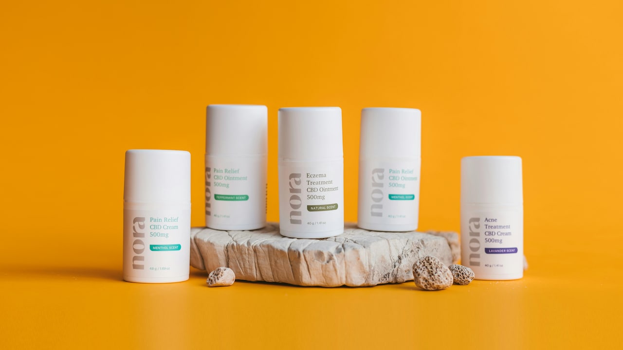 5 Best Sweat-Proof SPF 50 Cooling Sun Sticks That Keep Your Skin Fresh and Protected Under ₹1,200