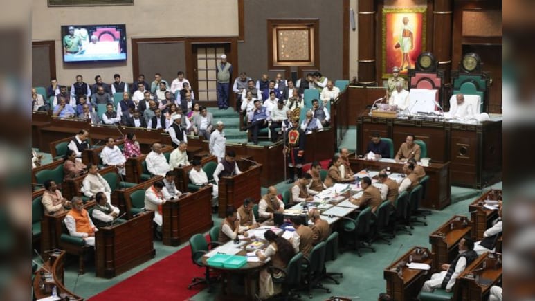 MP Economic Survey: ₹16.69 लाख करोड़ की अर्थव्यवस्था, 8% वास्तविक ग्रोथ! लेकिन क्या MP सच में बदल रहा है?