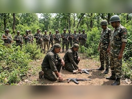 Naxal Countdown Live News: झीरम घाटी में नक्सली हमले की 13 साल बाद भी जांच अधूरी, बड़े नेता समेत 32 लोगों की गई थी जान