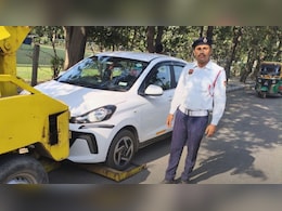 Gurugram Traffic Police Cracked Down On Illegal Parking, Towed Over 150 Vehicles In 3 Days