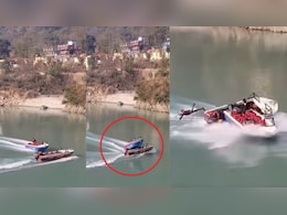 धारी देवी के पास अलकनंदा में नावों की टक्कर...चालक गिरा, बाल-बाल बचे कई यात्री, क्या है वायरल वीडियो का सच?