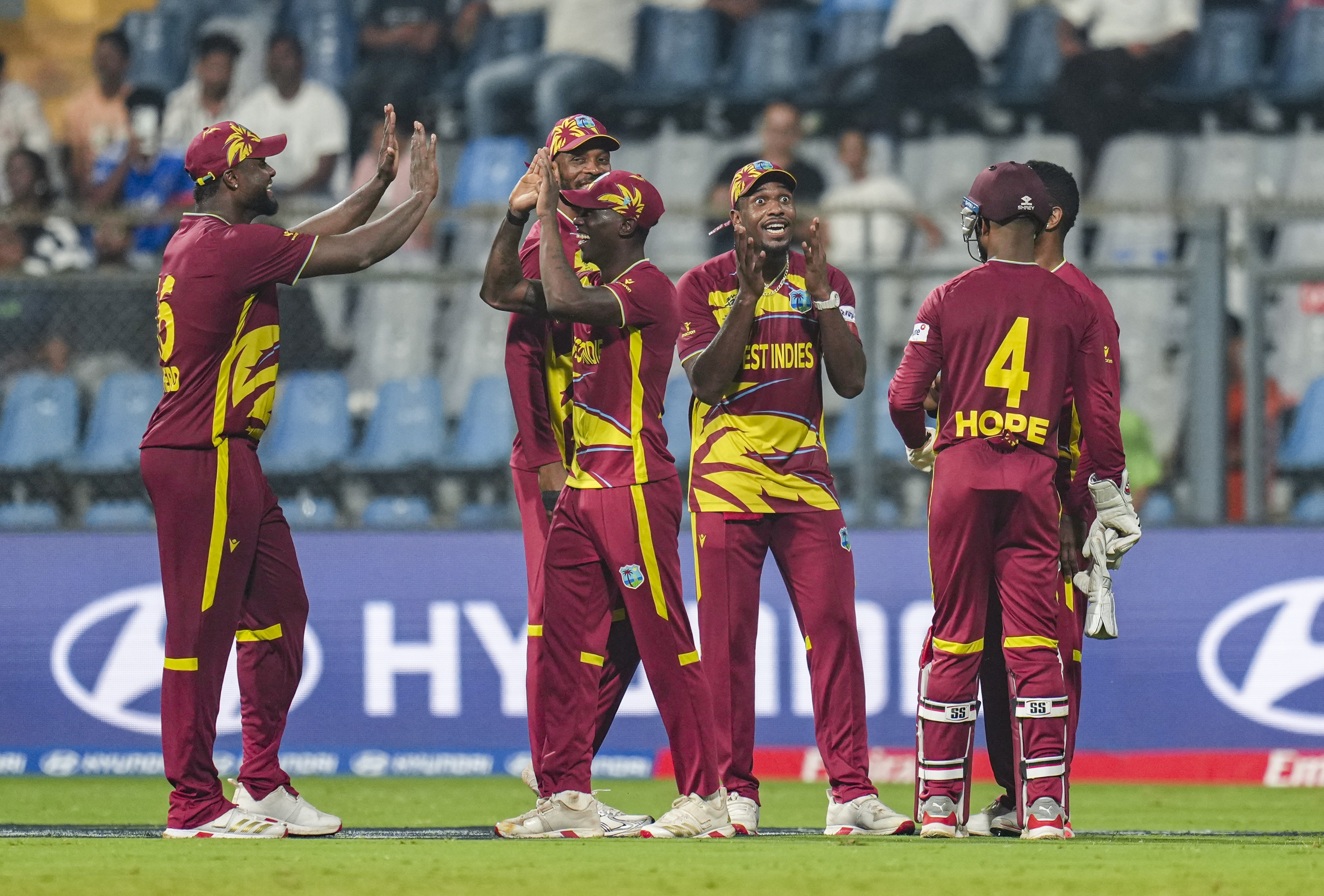 T20 World Cup Points Table: वेस्टइंडीज ने धमाकेदार जीत दर्ज कर प्वॉइंट्स टेबल में मचाई खलबली