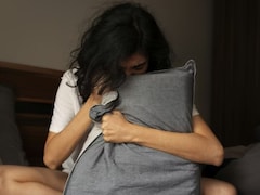 Panic Attack Symptoms: 7 Signs Of The Condition That Can Be Confused For Stress