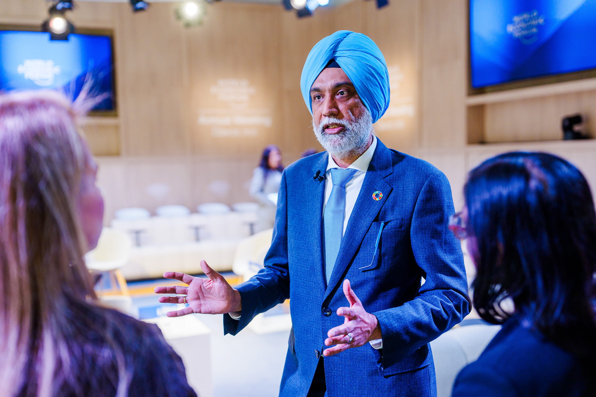 "AI Reshaping Jobs. It Needs Rules, Not Panic": Top UN Envoy To NDTV