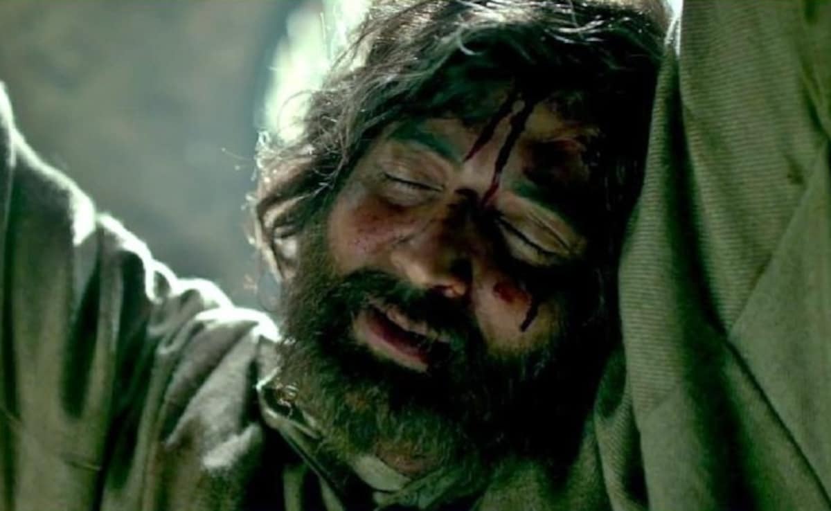 वो औसत फिल्म, एक्टर और डायरेक्टर ने कहानी के लिए छोड़ दी थी करोड़ों की फीस, रिलीज होने पर जीते 35 अवार्ड