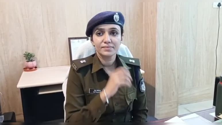 SBI अधिकारी बनकर कॉल...YONO ऐप डाउनलोड करवाकर &nbsp;9.87 लाख उड़ा ले गए, एयरफोर्स के रिटायर्ड वारंट ऑफिसर से ठगी