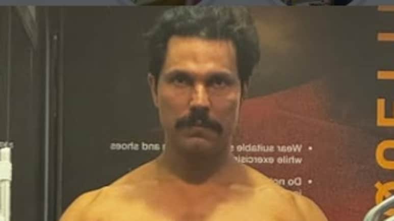 'ईथा' के लिए रणदीप हुड्डा ने बढ़ाई वजन, 6 पैक्स के साथ शेयर की मिरर सेल्फी