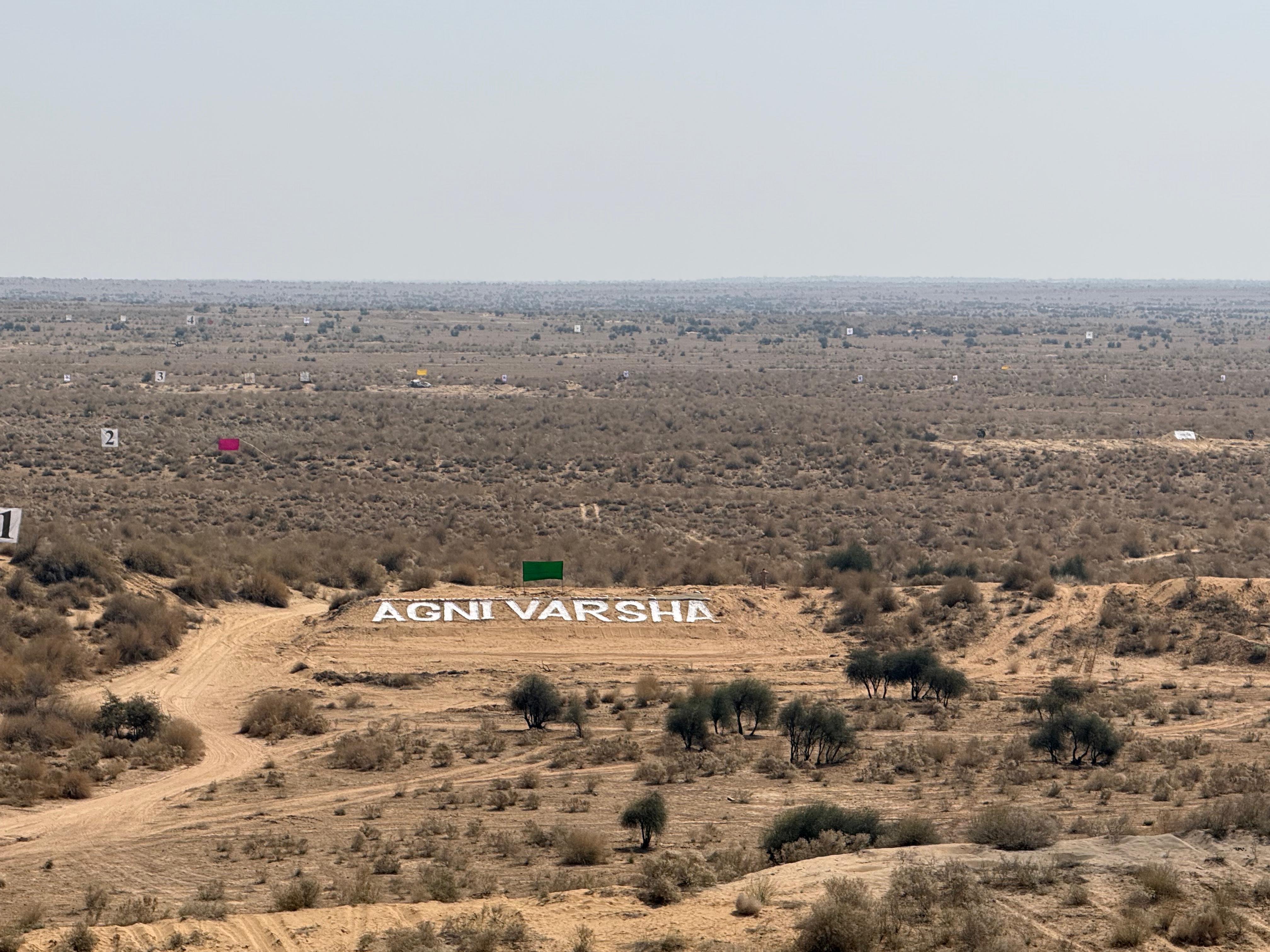 पोखरण में 'अग्नि वर्षा': टैंक‑तोप, ड्रोन और हेलीकॉप्टरों से रेगिस्तान में भारतीय सेना ने दिखाई ताकत
