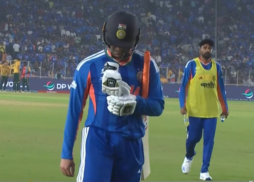 अभिषेक शर्मा की खुल गई पोल, अफ्रीकी टीम के जाल में औंधे मुंह गिरे, आगे भी गेंदबाज इस 'ब्रह्मास्त्र' से लेगें अग्नि परीक्षा