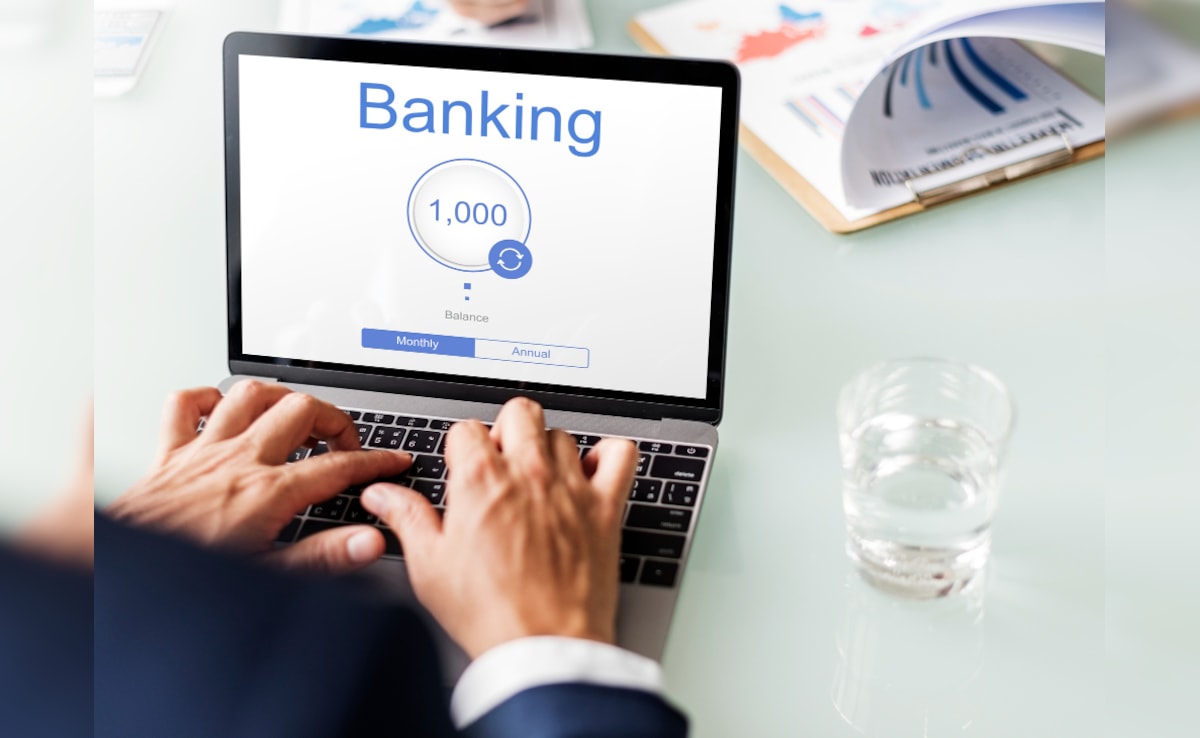 किसी के मरने के बाद बैंक खाता कैसे बंद करें? किसे मिलता है मरने वाले शख्स का सारा पैसा