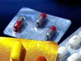 दवाओं की गुणवत्ता पर CDSCO की पैनी नजर : 240 सैंपल मानक पर नहीं उतरे खरे, जांच शुरू