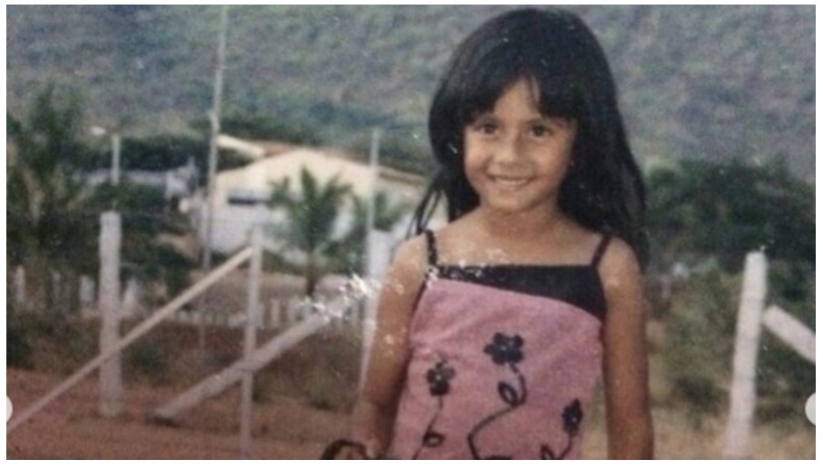 सुपरस्टार ने इस बच्ची को कचरे से उठाकर दिया अपना नाम, बनी हॉलीवुड स्टार, खूबसूरती ऐसी कि हटेगी नहीं नजर