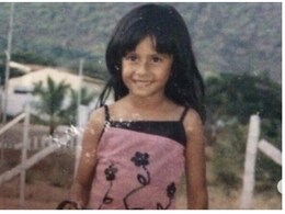 सुपरस्टार ने इस बच्ची को कचरे से उठाकर लगाया सीने से, दिया अपना नाम, बनी हॉलीवुड स्टार, खूबसूरती ऐसी कि हटेगी नहीं नजर