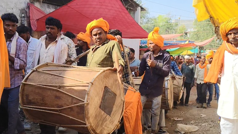 भगोरिया 2026: झाबुआ में आदिवासी अस्मिता का रंगीन उत्सव चरम पर, मांदल की थाप पर थिरका पूरा जिला