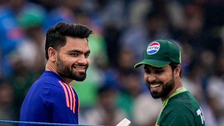 Trendspotting: India vs Pak, Galgotias University And Iftar Timings &mdash; India's Most Searched This Week