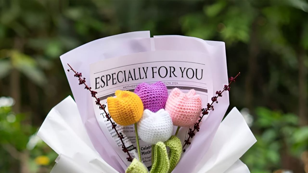 Why people love to gift crochet flower on Valentines Day 2026? Why people love to gift crochet flower on Valentines Day 2026?
