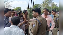 एमपी में दर्दनाक हादसा: गैस टैंकर की टक्कर से पिता की मौत, बेटा गंभीर; ग्रामीणों ने किया चक्काजाम