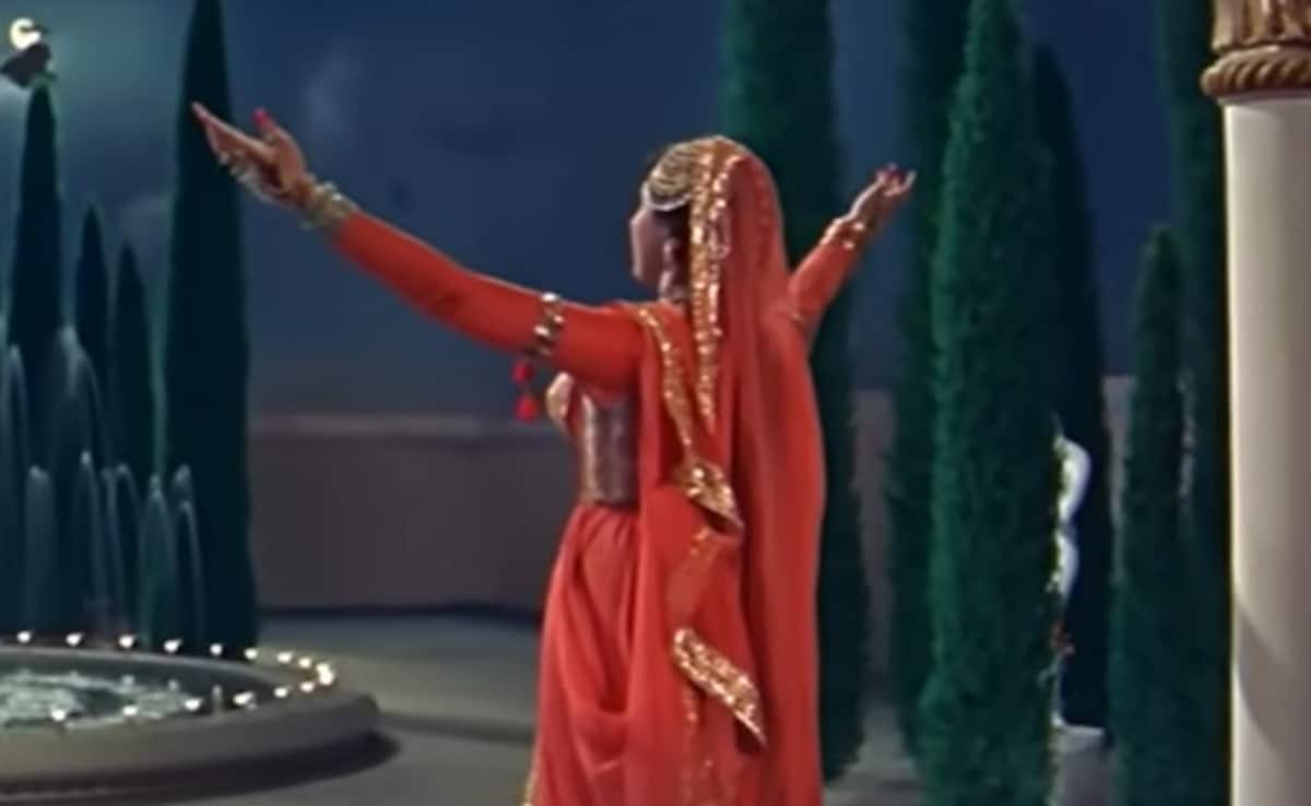 54 साल पुराना 6:01 मिनट का गाना, एक्ट्रेस की मौत के साथ हुआ अमर, यूट्यूब पर 27 मिलियन व्यूज के साथ ट्रेंडिंग