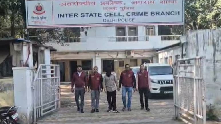 गोगी गैंग से जुड़ा फरार बदमाश गिरफ्तार, 50 लाख की रंगदारी और फायरिंग केस में था वांटेड