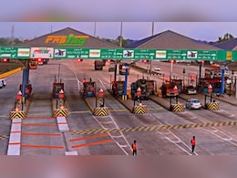 टोल प्लाजा पर तुरंत कटेगा इन गाड़ियों का चालान, आपकी गाड़ी भी तो लिस्ट में नहीं है? यहां कर लें चेक