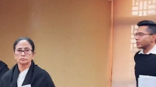 SIR मामले में ममता की व्यक्तिगत उपस्थिति के खिलाफ शीर्ष अदालत में आवेदन दायर