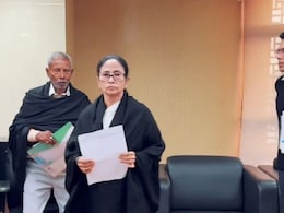 After Mamata Banerjee-Poll Body Meet, Both Complain Of "Misbehaviour"