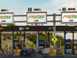 No More Cash At Toll Plazas From Today: NHAI Mandates 100% Digital Payments For All Users