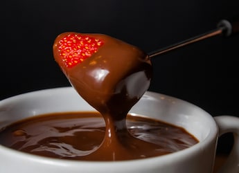 Harvard-Trained Doctor Reveals 7 Desserts That Support Gut Health