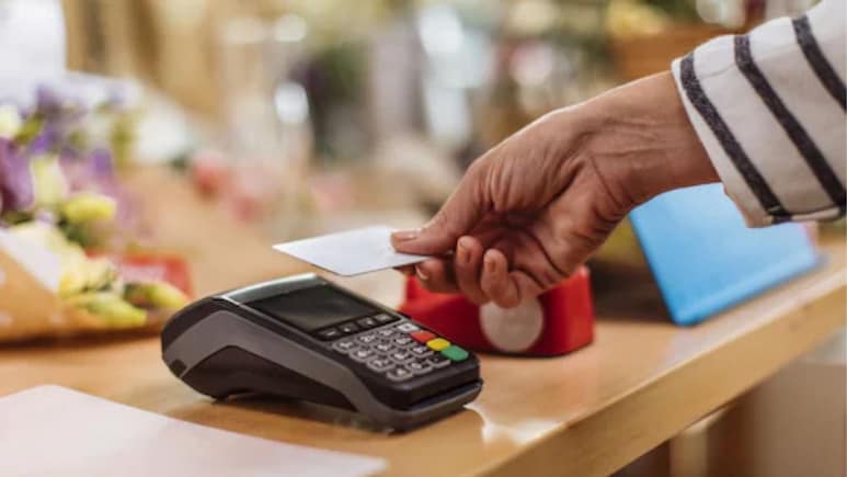 क्या Credit Card का बिल नहीं भरने पर भी जेल हो सकती है? जानिए क्रेडिट कार्ड का पैसा नहीं भरने पर क्या होता है