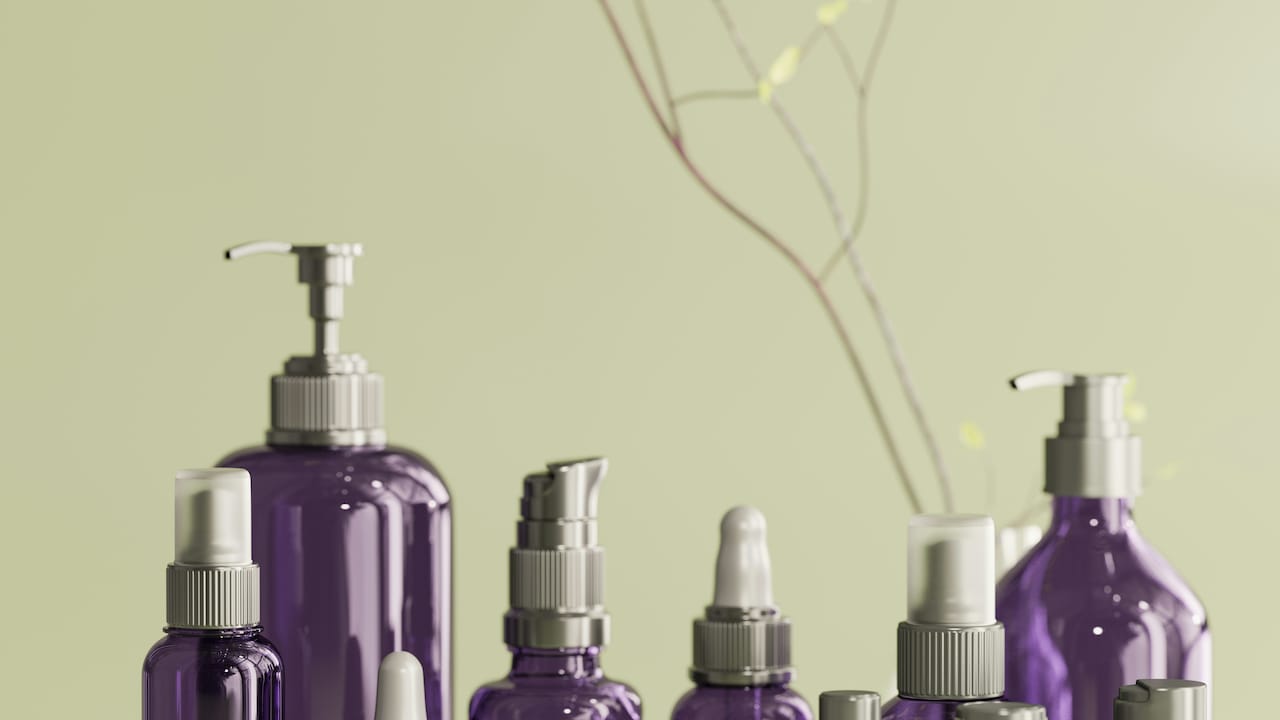 The Anti-Dandruff Shampoo Routine Mistake That Worsens Dandruff Instead of Fixing It The Anti-Dandruff Shampoo Routine Mistake That Worsens Dandruff Instead of Fixing It