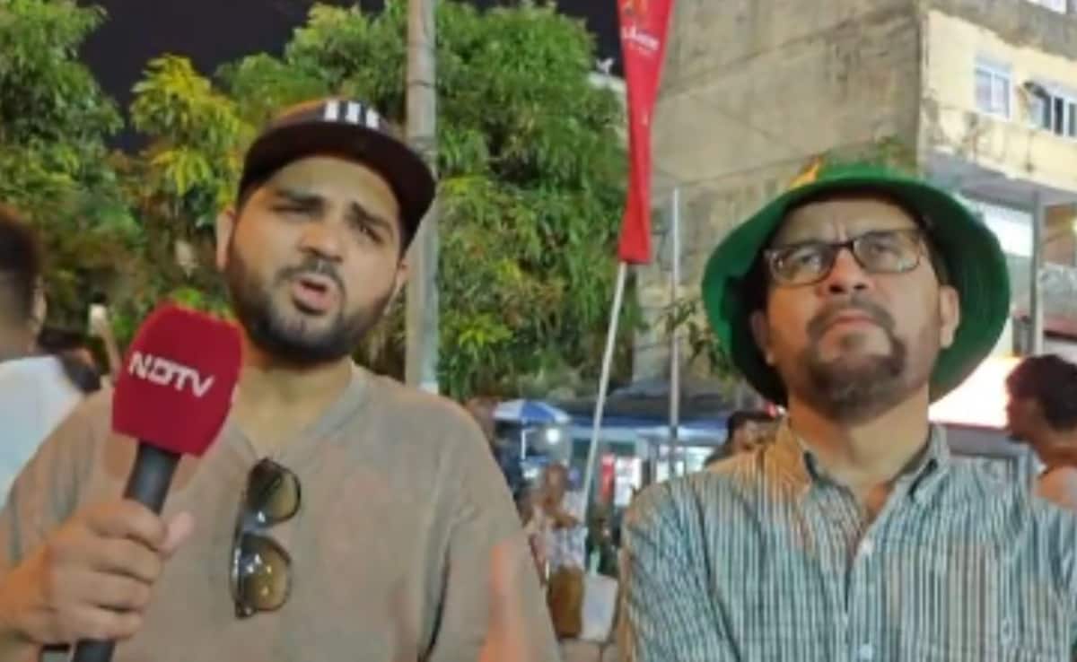 बाबर आजम को जहर खा लेना चाहिए, इंडिया से मिली हार पर फूटा फैंस का गुस्सा, एक ने कहा- ये कोई किंग है?