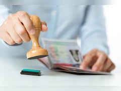 अमेरिका जाने वाले Indian Students को झटका, वीजा में 69% की भारी गिरावट, जानें क्या है असली वजह