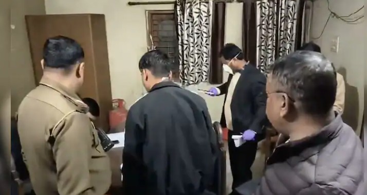 मां हाईकोर्ट की वकील, बेटा CA, डिप्रेशन में 4 दिन से घर में बंद था पूरा परिवार... रांची में सुसाइड की ये घटना