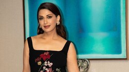 Sonali Bendre Opens Up About Her Stage Four Cancer Diagnosis: "There Was Denial At First"
