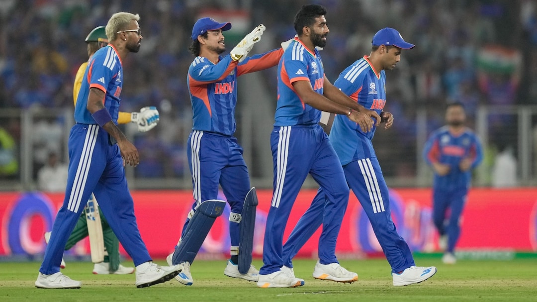 India Vs South Africa Live Score, ICC T20 World Cup 2026: Arshdeep, Chakravarthy Strike To Peg SA Back