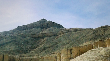 2,000-Year-Old Tamil-Brahmi Inscription Found in Egypt's Valley Of Kings. Here's What We Know