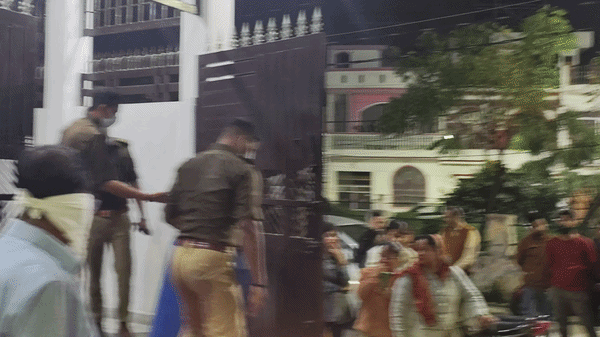 नीले ड्रम में भरी पिता की लाश! पढ़ाई पर कसाई बने लखनऊ के अक्षत पर हैरान करने वाले खुलासे