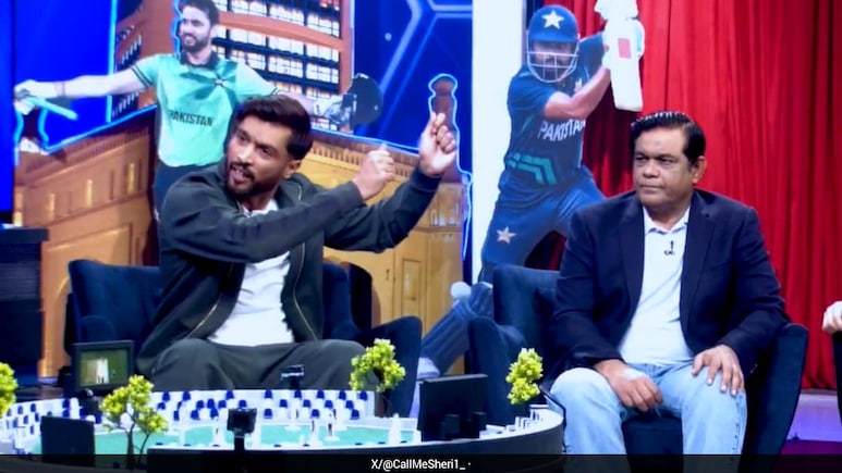 India vs Pakistan: पाकिस्तानियों का माइंड गेम शुरू, हल्केपन पर उतरे मोहम्मद आमिर, अभिषेक को लेकर किया बेवकूफाना कमेंट