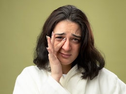 Swelling On Your Face? What You Need To Know Instead Of Getting Alarmed