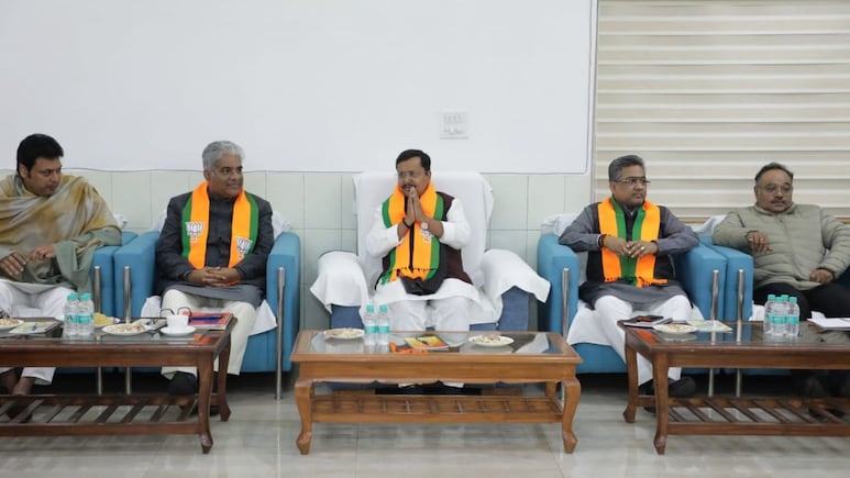 Inside Details Of BJP's Late Night Meeting On Bengal Elections