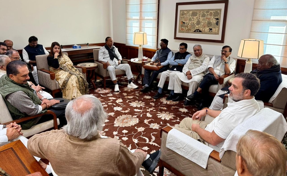 Parliament Session: लोकसभा में राहुल गांधी को बोलने का मौका नहीं मिला तो फिर हंगामा तय: सूत्र