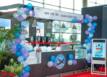 Rs 20 Samosa At Mumbai Airport? New Cafe Pushes Back Against Overpriced Food