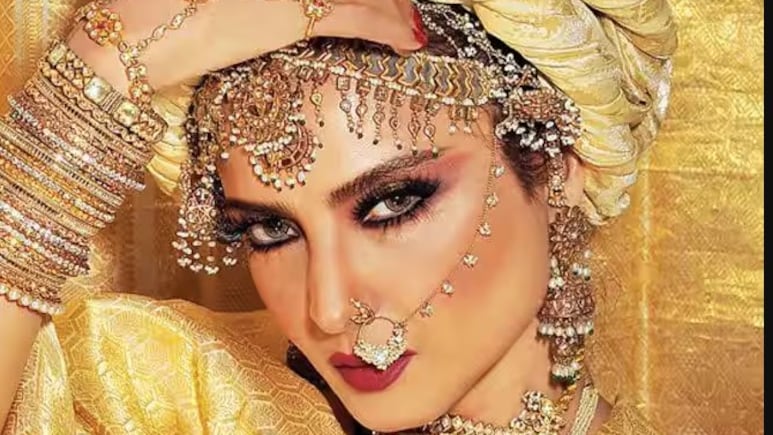 रेखा की बहन हैं जानी-मानी डॉक्टर, कर चुकी हैं ये बड़ा काम, मिले हैं कई अवार्ड, खूबसूरती में हेमा- जया को देती हैं टक्कर