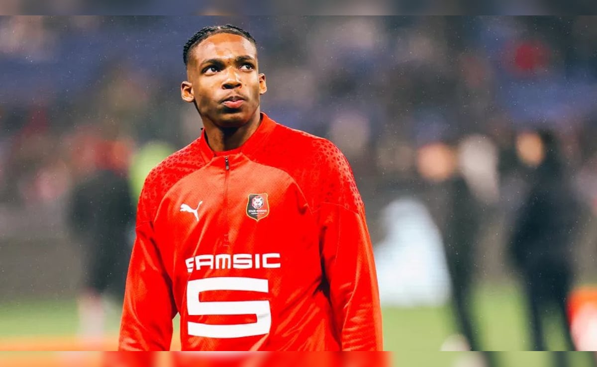 Liverpool Secure Signing Of Rennes Defender Jeremy Jacquet For Up To 60 Million Pounds