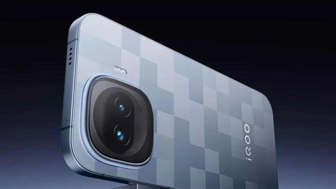 iQOO 15R Launch On Feb 24: Display, Camera, AnTuTu Score, Price  