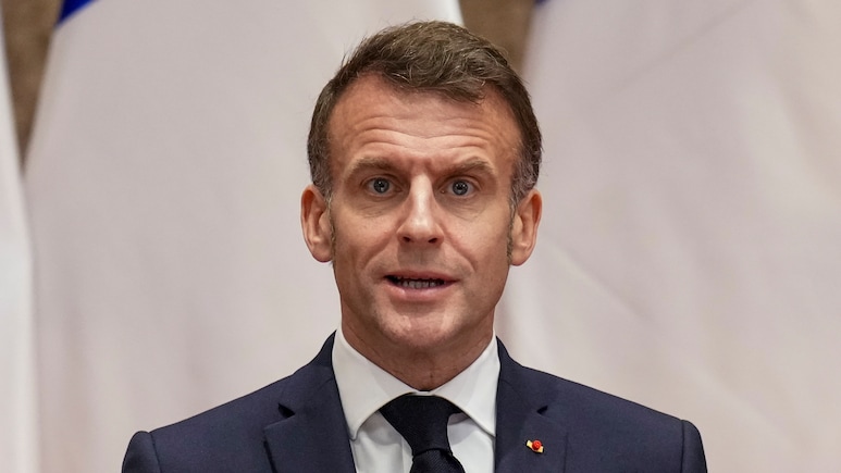 France's Emmanuel Macron Steals The Spotlight As He Jogs At Marine Drive In Mumbai - Video