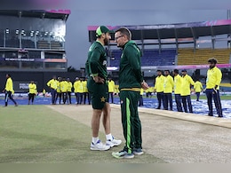 PAK vs NZ: बिना कोई गेंद फेंके बारिश की वजह से मैच हुआ रद्द, एक-एक अंक से करना पड़ा दोनों टीमों को संतोष